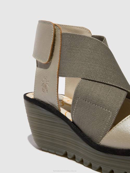 crossover sandaler yuba385 kvinnor Fly London 2T02477 silver