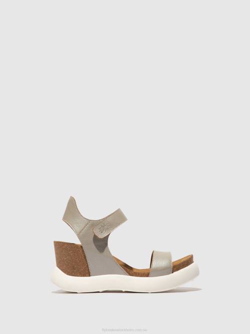 kardborresandaler gogo967 kvinnor Fly London 2T02400 silver