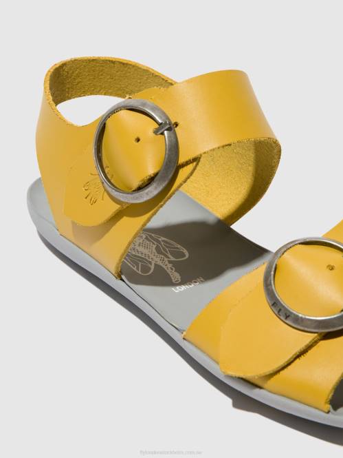 sandaler med spänne masa757 kvinnor Fly London 2T02498 senap