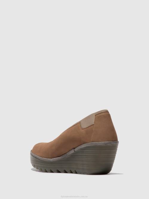 slip-on skor yoza438 kvinnor Fly London 2T02627 sand